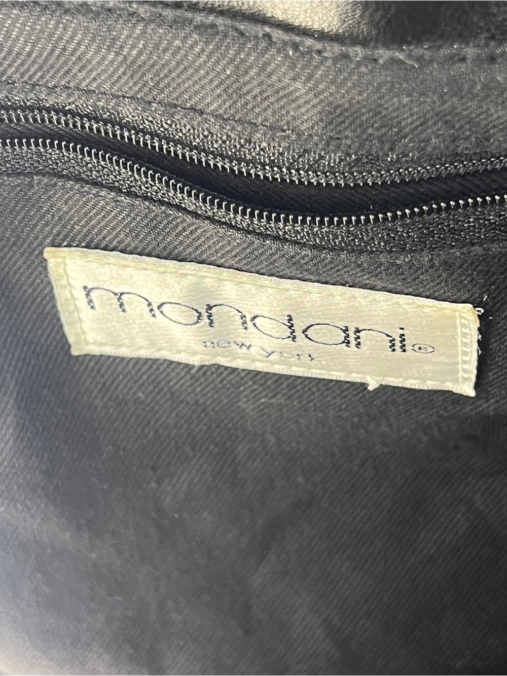 90s Mondani Black Bucket Shoulder Bag With Drawstring Closure - Picture 13 of 13